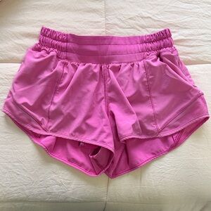 Lululemon Hotty Hot shorts